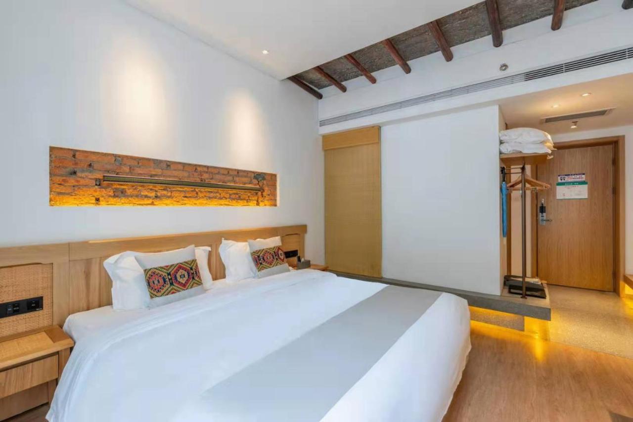 Yoba Boutique Hotel Zhangjiajie Exterior foto