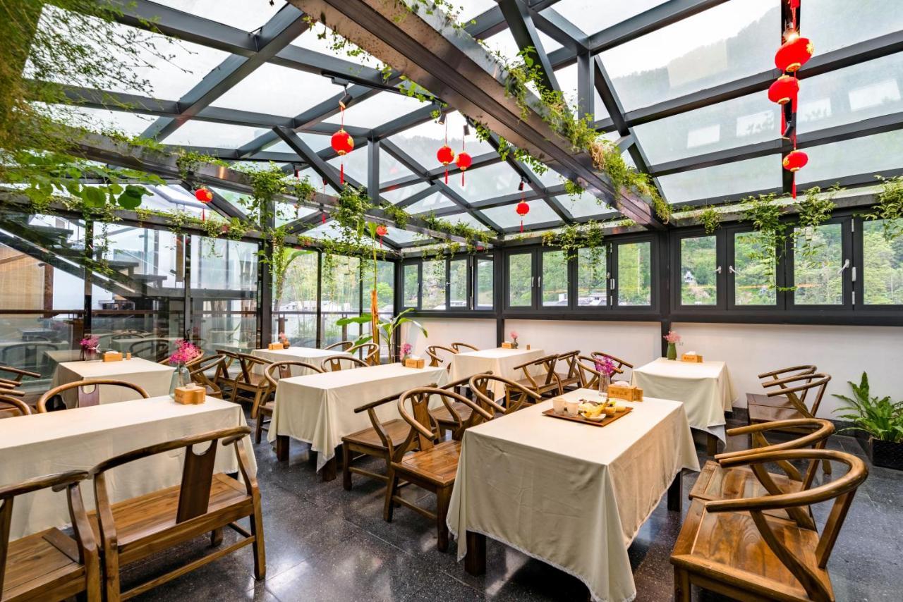 Yoba Boutique Hotel Zhangjiajie Exterior foto